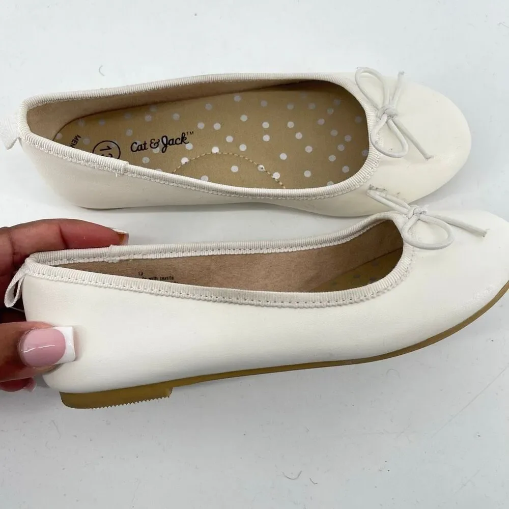 Cat & Jack Girls White Ballet Flats Memory Foam Dress Shoes Size 13